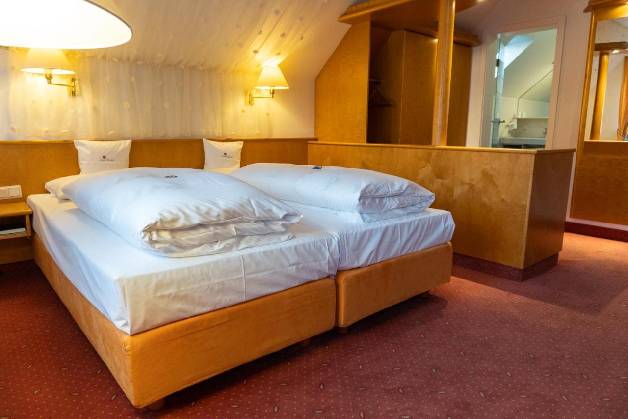 Hotel Restaurant Lamm Hebsack Remshalden Екстер'єр фото