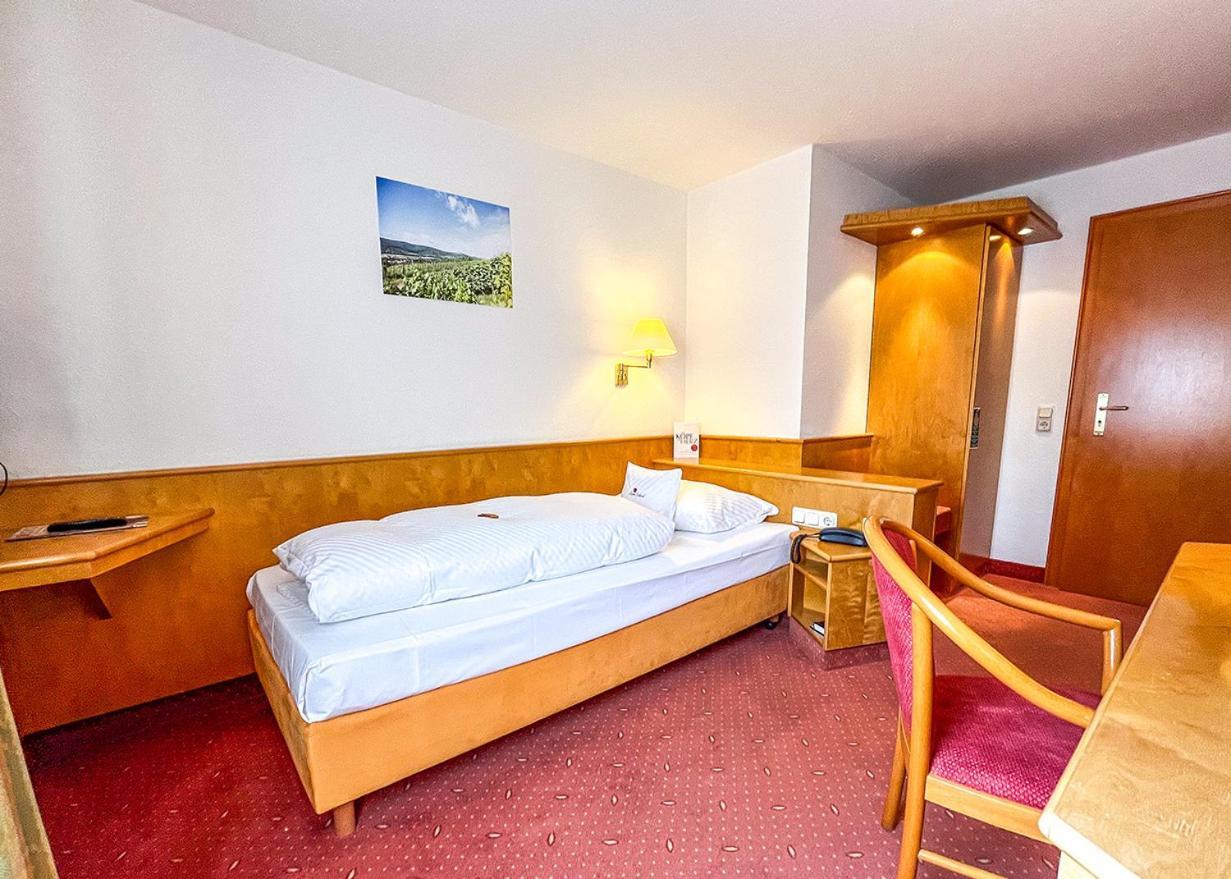 Hotel Restaurant Lamm Hebsack Remshalden Екстер'єр фото